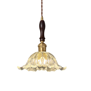 Lámpara colgante de latón de estilo retro francés, mostrador de bar de restaurante de madera de nogal, flor de cristal transparente junto a la cama del hogar. - Product Image 5