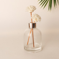Bouteilles de diffuseur à roseaux en verre ambré transparent rondes de 100 ml, personnalisées, de luxe, vides, avec bouchon à vis, sérigraphiées, finition mate, pour la décoration intérieure