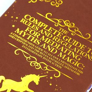 Impresión de Libros de Tapa Dura con Lámina Metálica, Encuadernación en Cuero, Edición Especial con Bordes Pintados, Personalización OEM - Product Image 3