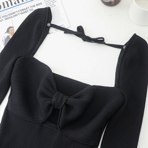 [متوفر] فستان نسائي فاخر من <span class=keywords><strong>ANNA</strong></span> Lusi بحمالات رفيعة سوداء وخصر فضفاض وظهر مكشوف مصنوع من الدنيم والقطن المحبوك - Product Image 2