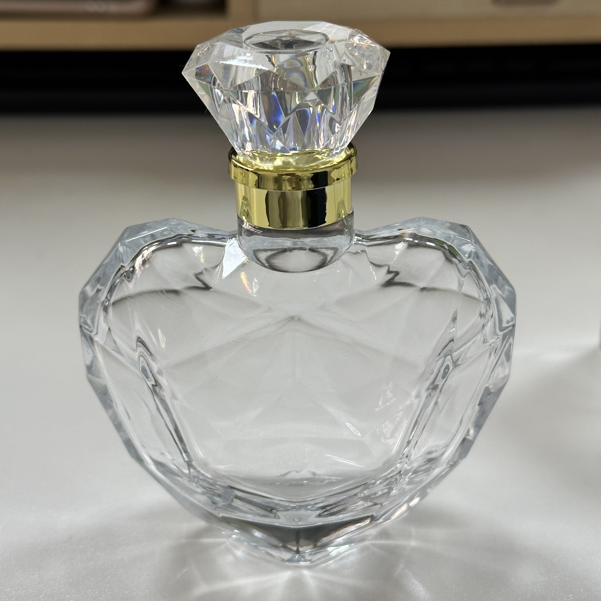 Transparent-Luxury-100ml-Heart