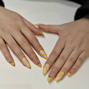 Uñas Postizas de Diseño de Moda Muhaha, <span class=keywords><strong>Manicura</strong></span> <span class=keywords><strong>Francesa</strong></span> en Tono Nude <span class=keywords><strong>con</strong></span> Puntas Amarillas - Product Image 5