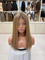 Vente d'usine Perruque médicale en cheveux humains vierges chinois, sans colle, entièrement nouée à la main, transparente, respirante, avec ligne de cheveux naturelle invisible