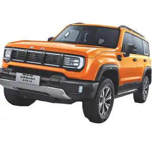 Chinese wholesaler Lowest factory direct price 4wd off-road diesel gas/petrol SUV vehicle adult new used cars for beijing bj40