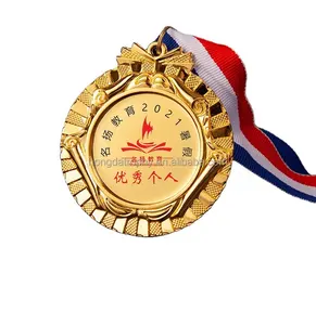 ميدالية كرة قدم عالية الجودة مورد تذكارية من بطل الرياضة الشعبية الصينية مطلي