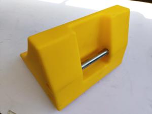 <span class=keywords><strong>Cale</strong></span> de roue robuste en PU modèle MC3009 pour véhicule de 122 tonnes - Product Image 2