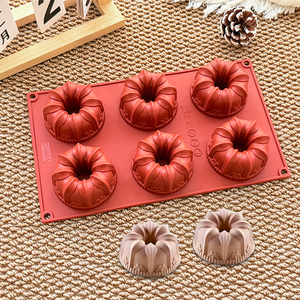 Moule à bonbons en <span class=keywords><strong>silicone</strong></span> de la série Keli à motifs floraux, moule en <span class=keywords><strong>silicone</strong></span> de qualité alimentaire pour <span class=keywords><strong>cannelés</strong></span>, moules en <span class=keywords><strong>silicone</strong></span> pour la cuisson, moule à mousse personnalisable en <span class=keywords><strong>silicone</strong></span> - Product Image 3