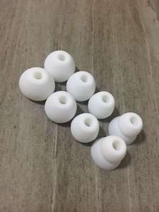 استبدال نصائح الأذن السيليكون لضربات الجولة لضربات X سدادات الأذن السيليكون غطاء البراعم - Product Image 2