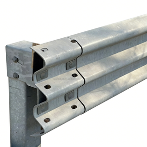 Barrera de Seguridad Vial Galvanizada por Inmersión en Caliente para Carreteras Express y Provinciales de Vietnam |   Recubrimiento de 80μm para la Temporada de Monzones - Product Image 1