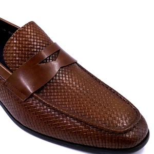 Mocassins en cuir véritable faits à la main pour hommes Dreamy Stark, chaussures de bureau et de carrière pour l'automne, antidérapantes et respirantes - Product Image 3