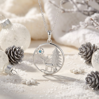 Pendentif fin en laiton ZG avec zircon, motif renne, arbre et flocon de neige, idéal pour les fêtes de Noël et l'hiver
