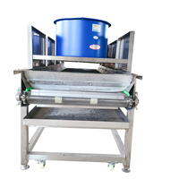 Industriële machines voor het reinigen en drogen van verse groenten en fruit, en voor het reinigen, blancheren en luchtdrogen van jujube-noten.