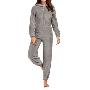 Pijama Enterizo con Capucha de Felpa Suave y Cálida para Mujer 2026, Diseño Personalizado, Transpirable, de Algodón y Forro Polar, para Estar en Casa - Product Image 4