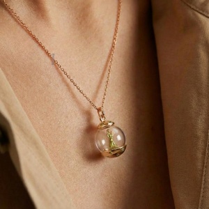 Nuova Collana con Ciondolo Sferico dei 12 Segni Zodiacali in Rame Placcato Oro 18k, Design Elegante e Raffinato - Product Image 3