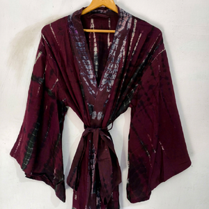 Robe longue kimono en soie Bridel, patchwork, pour couvrir le bikini, vêtement de nuit, kimono en sari indien vintage recyclé fait main - Product Image 1