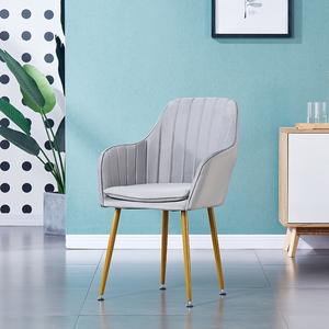 เก้าอี้ทานอาหารกำมะหยี่สีชมพูหรูหราจากโรงงานโดยตรง ปลอกหุ้มถอดได้ ขาโลหะสีทอง ดีไซน์ทันสมัย สำหรับโรงแรม บ้าน บาร์ สำนักงานที่บ้าน - Product Image 4