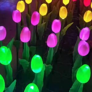 एलईडी ट्यूलिप फूलों की रोशनी ip44 प्लास्टिक सजावटी गार्डन यार्ड बाहरी परिदृश्य के लिए खड़े क्रिसमस छुट्टी सजावट - Product Image 4