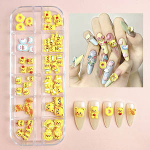 Nouveau 12 grille beurre ours en peluche Nail Art accessoires mignon Toast ours en peluche beignets décoration des ongles - Product Image 1