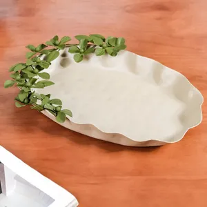 Bandeja de servicio de metal cepillado de aluminio con estilo ecológico para cenas formales y reuniones casuales de la India - Product Image 3