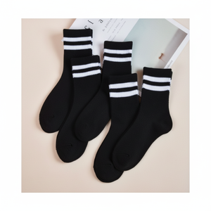 Chaussettes rayées mi-longues pour homme Couleur noire - Product Image 1