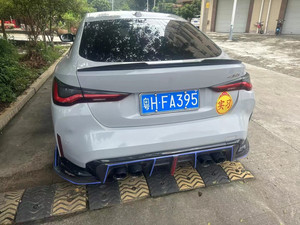 ชุดแต่งคาร์บอนไฟเบอร์สำหรับ BMW ซีรีส์ 4 รุ่น G22 G23 425i 430i ลดราคาพิเศษ ประกอบด้วย สปอยเลอร์หน้าคาร์บอนไฟเบอร์ และดิฟฟิวเซอร์หลัง - Product Image 4