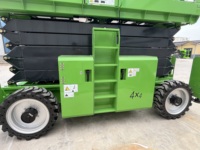 Plateforme élévatrice à ciseaux tout-terrain diesel de 12 m pour les chantiers de construction