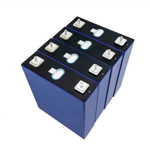 แบตเตอรี่ลิเธียมแบบชาร์จได้ 3.2V 280Ah ชนิดแท่งปริซึม สำหรับรถยนต์ - Product Image 1