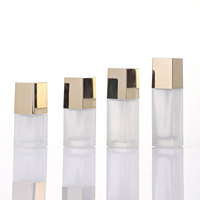 Flacons de lotion en verre transparent et givré classiques de 100 ml, emballages de soins de la peau de luxe personnalisés OEM/ODM