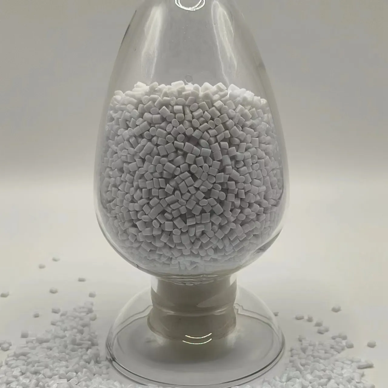 Cz-302ポリエチレンテレフタル酸エステル製品翡翠ペット樹脂ペット顆粒ボトルグレード