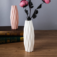 Vase en plastique, vase de style nordique, ornement créatif camélia, vase pour fleurs séchées et fraîches, ornement de bureau en émail