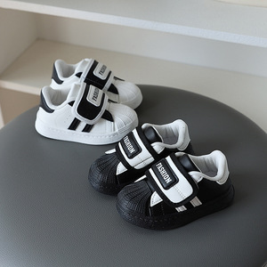 Baskets pour enfants printemps et automne nouvelles baskets décontractées pour garçons chaussures de <span class=keywords><strong>basket</strong></span>-ball basses chaussures bébé à semelle souple - Product Image 2