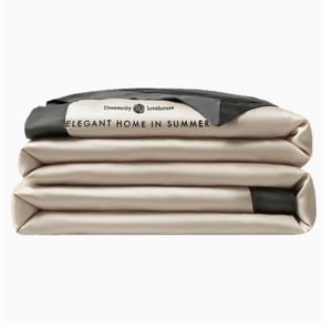 Edredón de Seda Helada Sencillo de Verano, Estilo Europeo Americano, Relleno de Poliéster, Lavable, Ligero y Refrescante, Personalizable para el Hogar - Product Image 1