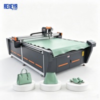 Machine de découpe de cuir CNC haute précision, durable et économique REMEYA pour l'intérieur automobile, avec table de découpe pour des coupes propres