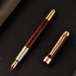 <span class=keywords><strong>Stylo</strong></span> <span class=keywords><strong>plume</strong></span> classique <span class=keywords><strong>de</strong></span> luxe en acier inoxydable à pointe fine, marque célèbre, fournisseur chinois du Jiangxi, <span class=keywords><strong>encre</strong></span> chinoise, idéal <span class=keywords><strong>pour</strong></span> le marché des cadeaux 2026 - Product Image 1