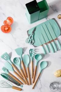 Ensemble d'ustensiles de cuisine - Ensemble de 19 pièces avec 11 spatules, 6 couteaux tranchants, ustensiles en silicone et planche à découper - Product Image 5