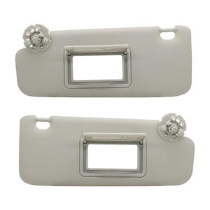 Pare-soleil Chevrolet gris, lot de deux, installation facile, accessoire intérieur de toit - Product Image 3