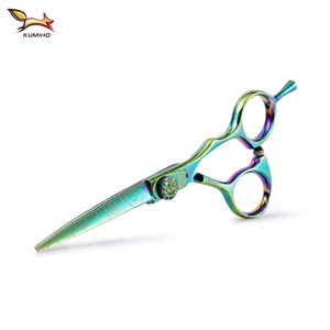 กรรไกรตัดผม <span class=keywords><strong>KUMIHO</strong></span> CLQ-60 รุ่นใหม่ ขนาด 6 นิ้ว สีสันสดใส กรรไกรตัดผมสีเขียว กรรไกรตัดผมสำหรับช่างตัดผม ผลิตจากเหล็กกล้าไร้สนิม 440C คุณภาพสูงจากจีน - Product Image 2