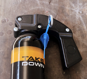 โลโก้สั่งทำจากโรงงาน แข็งแรงทนทาน 30 ฟุต สเปรย์พ่นหมีป่าป้องกันตัว ขนาด 470 มล. สำหรับการล่าสัตว์และกิจกรรมกลางแจ้ง - Product Image 5