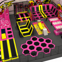 Équipement de terrain de jeu intérieur Rish Trampoline Park Playground Parcours d'obstacles fonctionnels intérieurs Amusant le