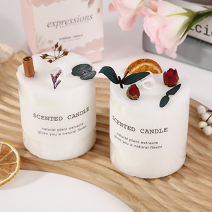 Bougie parfumée aux fleurs séchées naturelles, bougie en cire de soja aromathérapeutique avec tranches de cannelle et d'<span class=keywords><strong>orange</strong></span> pour la décoration de la maison et la relaxation - Product Image 4