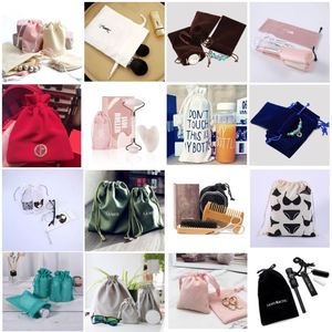 Sacs de rangement pour perruques humaines biodégradables et recyclables avec logo personnalisé, pochette à cordon en satin de soie pour extensions, emballage pour mèches de cheveux - Product Image 5
