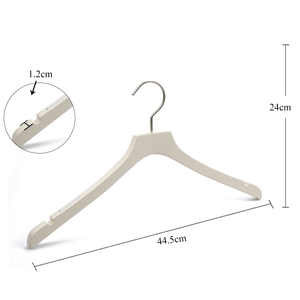 Nhà máy cung cấp bán buôn bạc móc xám chất lượng cao móc áo bằng gỗ không có dải trượt trên vai - Product Image 3