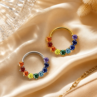 Cincin Hidung Titanium Zirkon ASTM F136 Berlapis Emas 24K untuk Pernikahan OEM ODM Grosir 9 Warna Multi-Cubic Zirconia