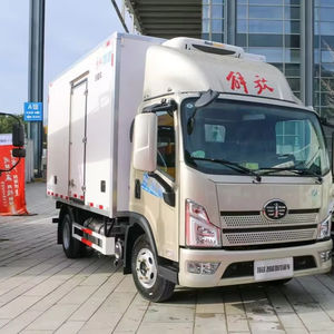 Vehículos refrigerados diésel HOWO, vehículos especiales de distribución de cadena de frío comunitarios con diseño de zona de doble temperatura ligera - Product Image 1