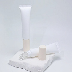 Tubos de bálsamo labial de silicona, envases de plástico blando vacíos, logotipo personalizado, tubo de brillo labial, aplicador de plástico - Product Image 5