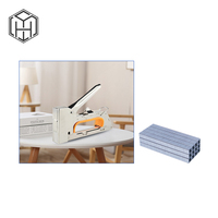 Agrafes en U en acier galvanisé 22Ga 13/6 13/8 13/10 durables et spécialisées pour la rembourrage de meubles, la décoration intérieure, agrafes pneumatiques