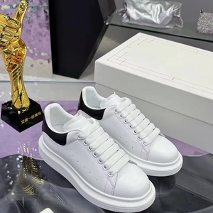 Zapatos Casuales de Diseñador de Lujo MQ para Hombre y Mujer, Clásicos Negros, Alexander Original, McQueenes, Zapatos Deportivos de Moda para Caminar - Product Image 3