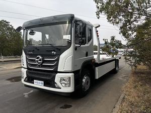 شاحنة دونغفنغ هواشين T5 الجديدة للخدمة الشاقة، حمولة 5-8 طن، أبعاد 9000×2550×3800 ملم، قوة 220 حصان، معيار يورو 6، مصممة للمقطورات الأخرى - Product Image 2