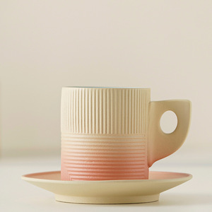 High-Grade Beleza Refinada Bonito Chá Café Sobremesa Bebidas Presente Perfeito Conjuntos Louça Luxo Ins Cerâmica Xícara De Café Pires Set - Product Image 5