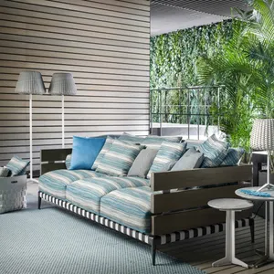 Modern Wicker Rattan Outdoor Garden Furniture Luxury Patio Furniture Rattan Sofa Outdoor Furniture Garden Set